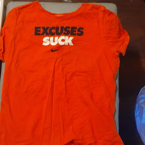 nike orange tee